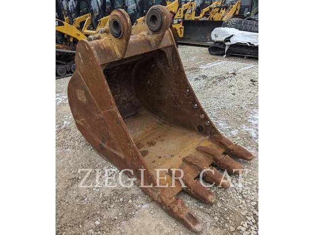 Image of Caterpillar Excavator Bucket equipment image 1
