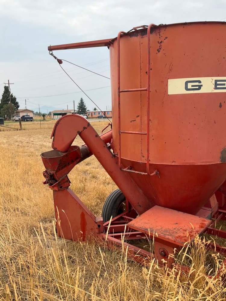 Gehl 55 Hay and Forage Grinders/Mixers for Sale Tractor Zoom