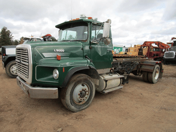 Main image Ford L9000