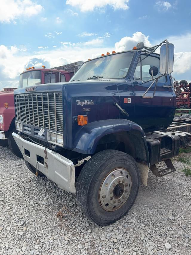 Image of GMC 7000 equipment image 1