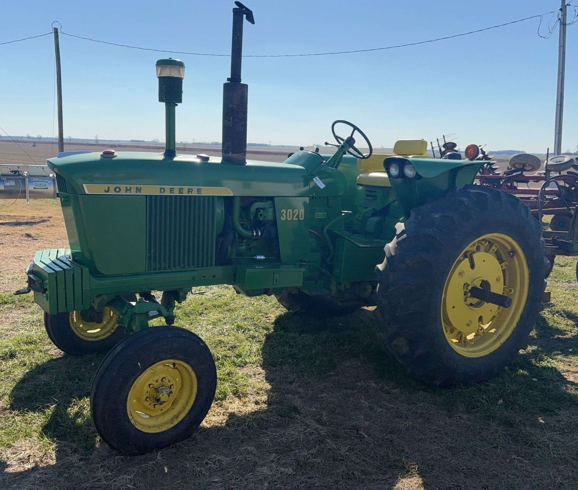 1967 John Deere 3020 Equipment Image0