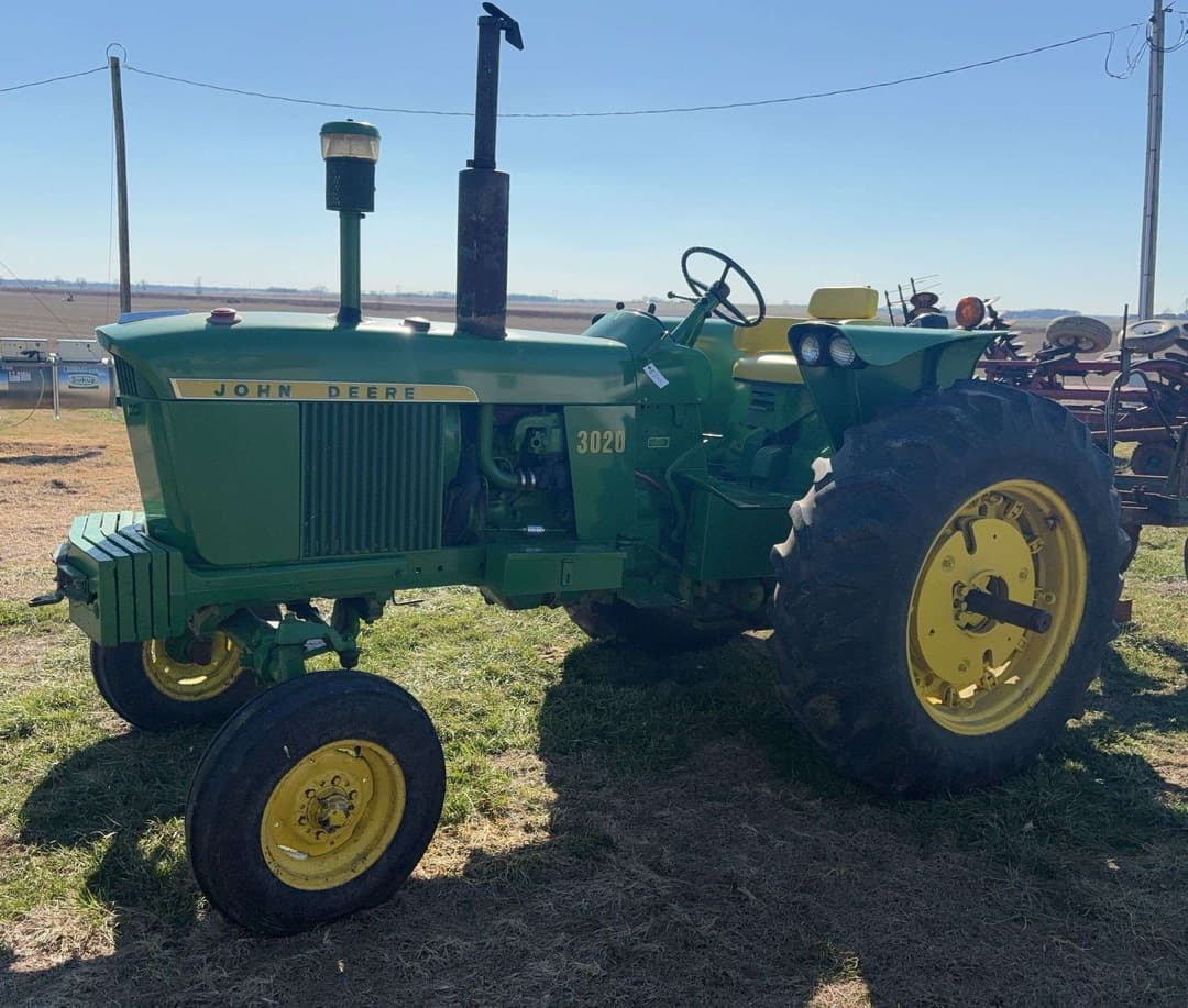 Image of John Deere 3020 Primary image