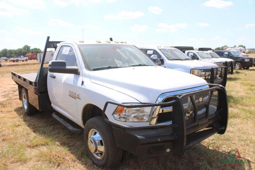 2018 Dodge Ram 3500 Equipment Image0