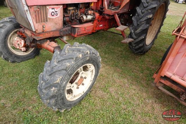 Image of Belarus 820 equipment image 1