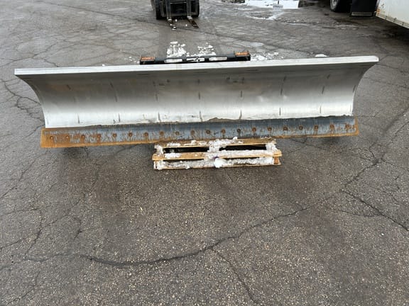 Berlon Snow Blade Equipment Image0