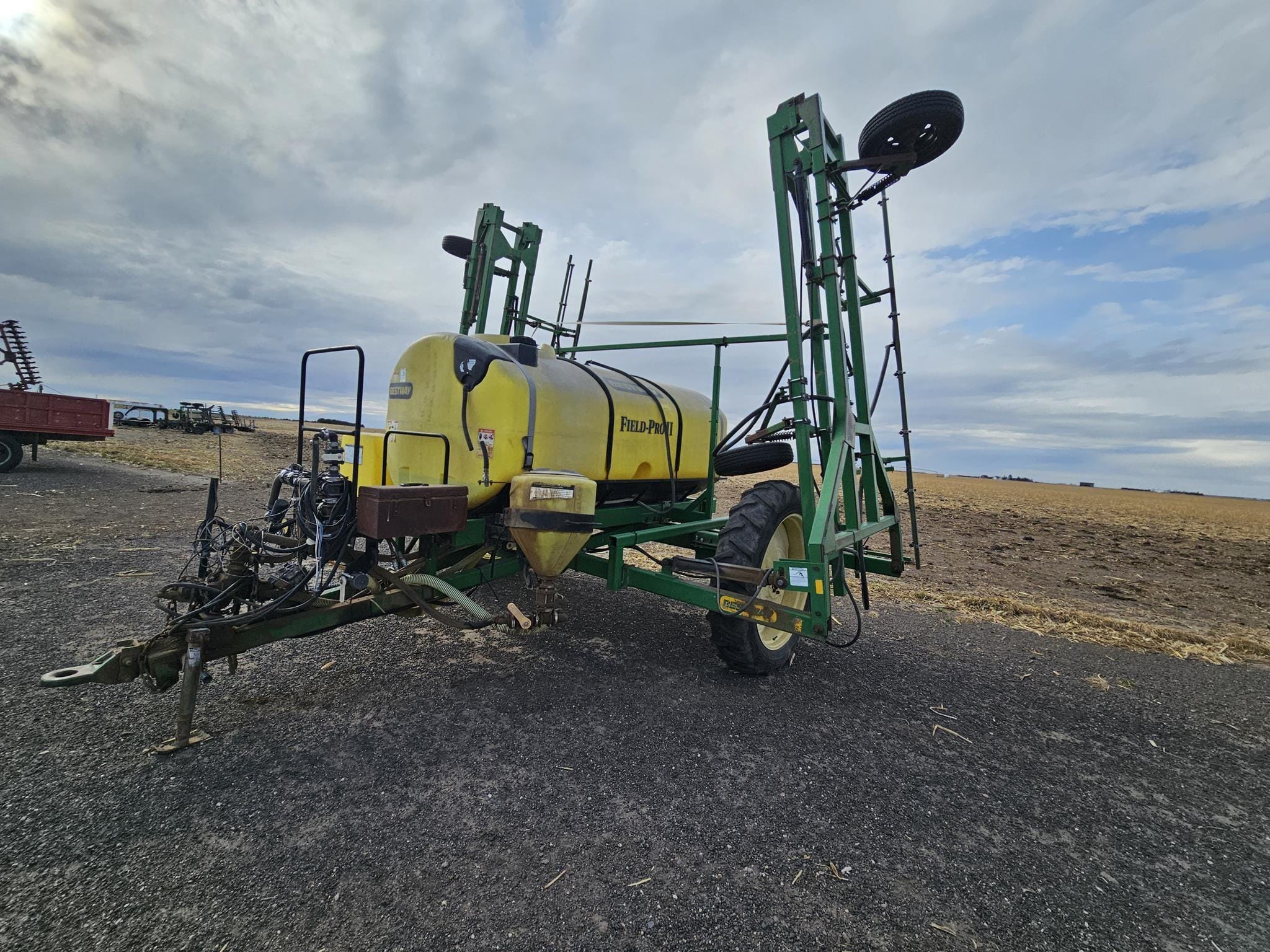 Bestway Field Pro II Equipment Image0