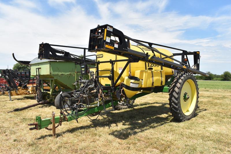 Image of Bestway Field Pro III 1200 Primary image