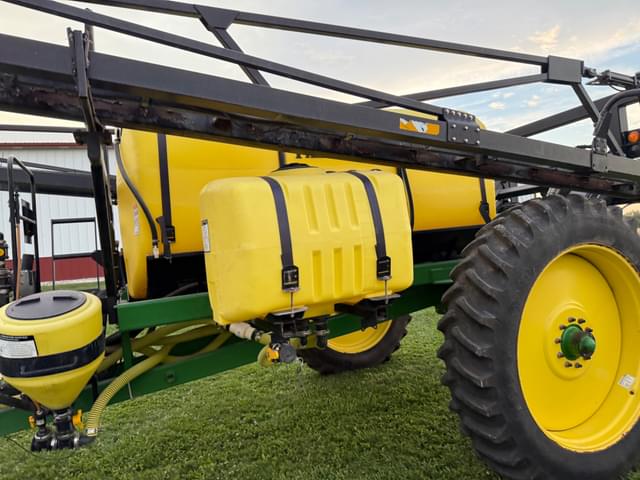 Image of Bestway Field Pro III 1200 equipment image 1