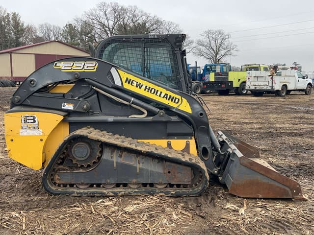 Image of New Holland C232 equipment image 2
