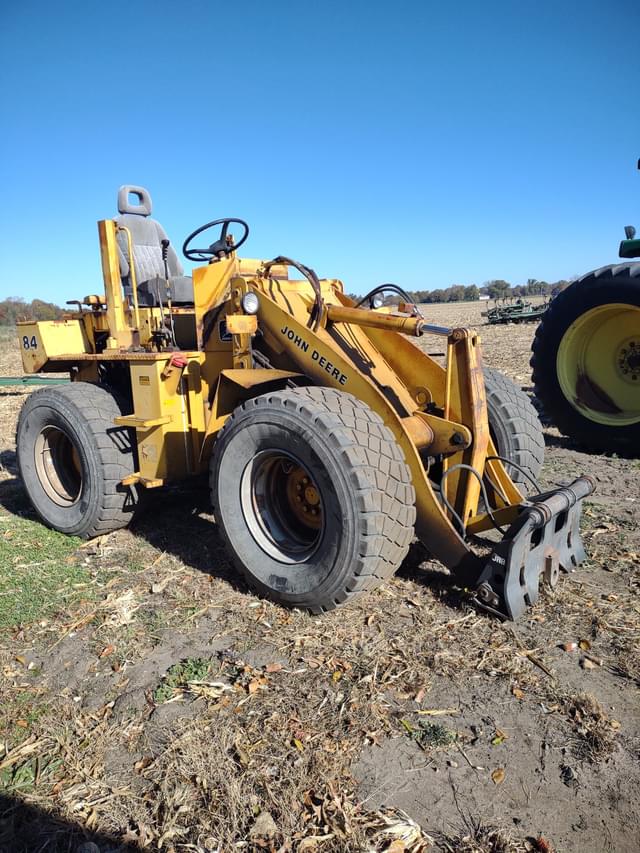 Image of John Deere 84 equipment image 1