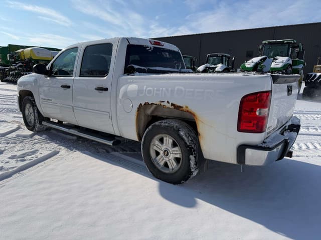 Image of Chevrolet 1500 equipment image 2