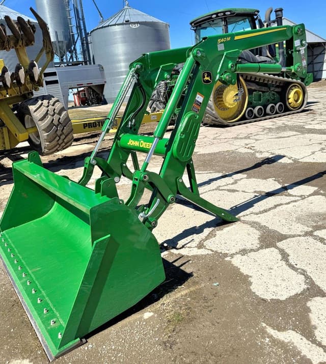 Image of John Deere 540M equipment image 1