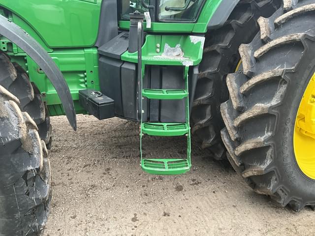 Image of John Deere 8430 equipment image 4