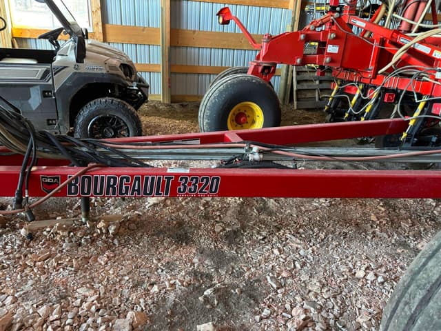 Image of Bourgault 3320-66 equipment image 3