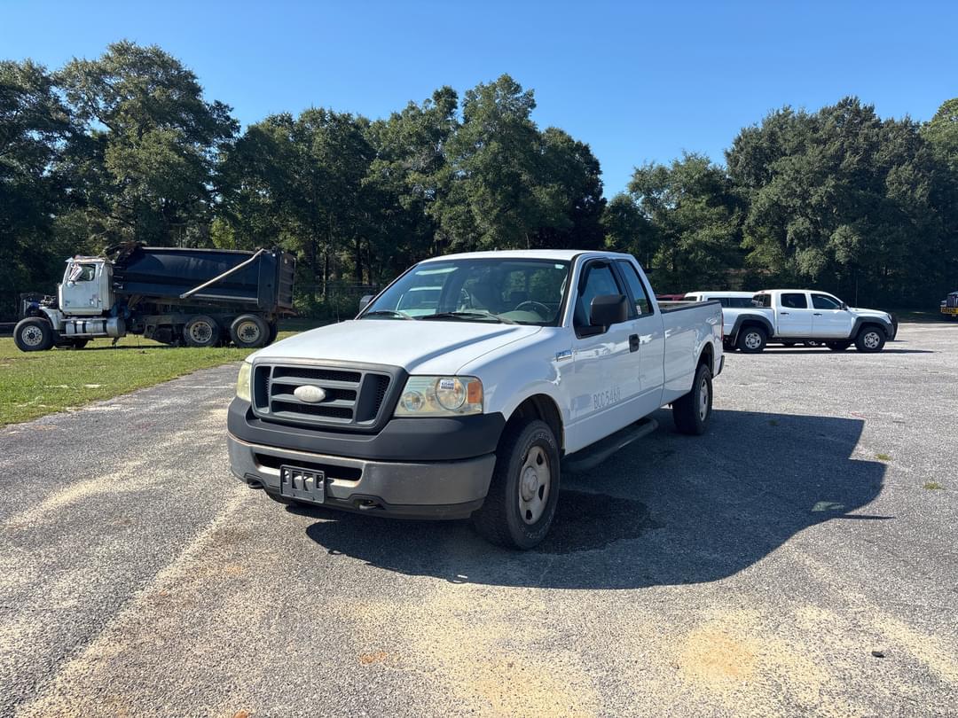 Image of Ford F-150 Primary image
