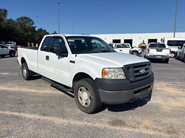 Image of Ford F-150 equipment image 2