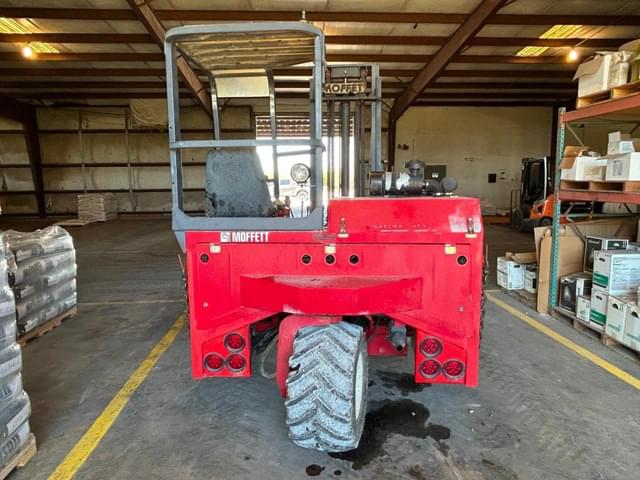 Image of Moffett M5000 equipment image 4