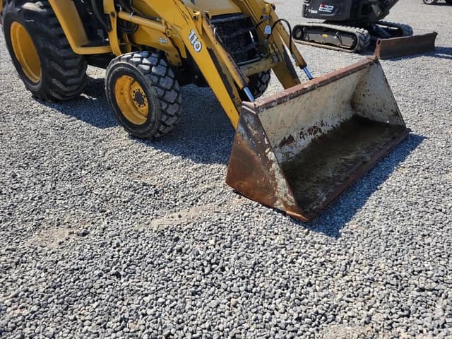 Image of John Deere 110 equipment image 2