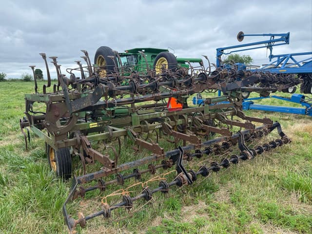 Image of John Deere 940 equipment image 3