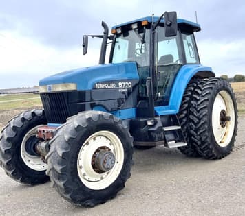 Main image New Holland 8770