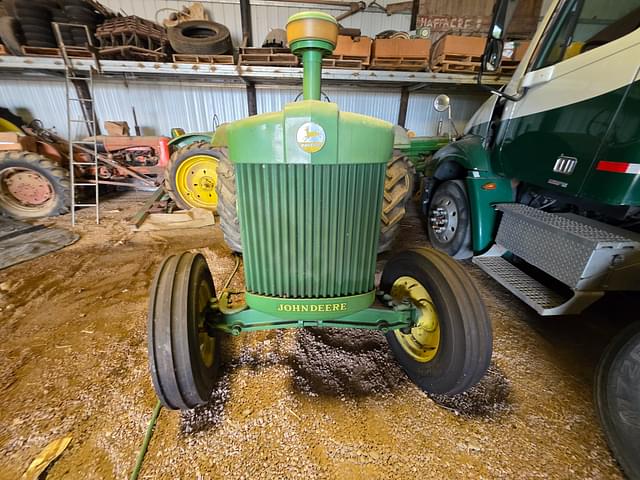 Image of John Deere R equipment image 1