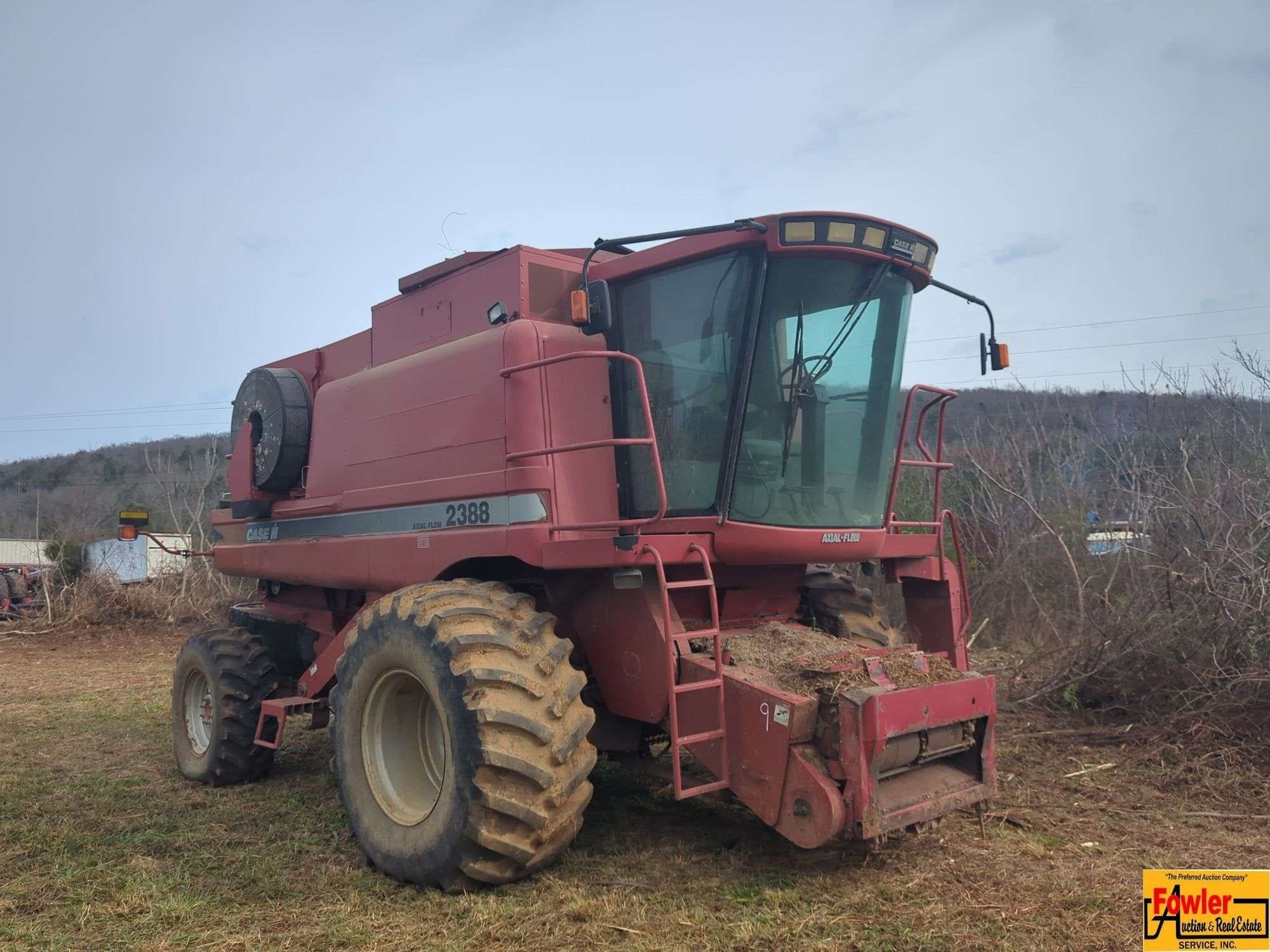 Case IH 2388 Equipment Image0