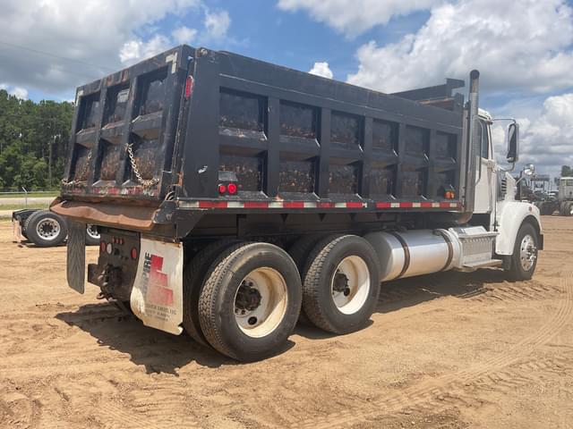Image of Freightliner Coronado equipment image 4