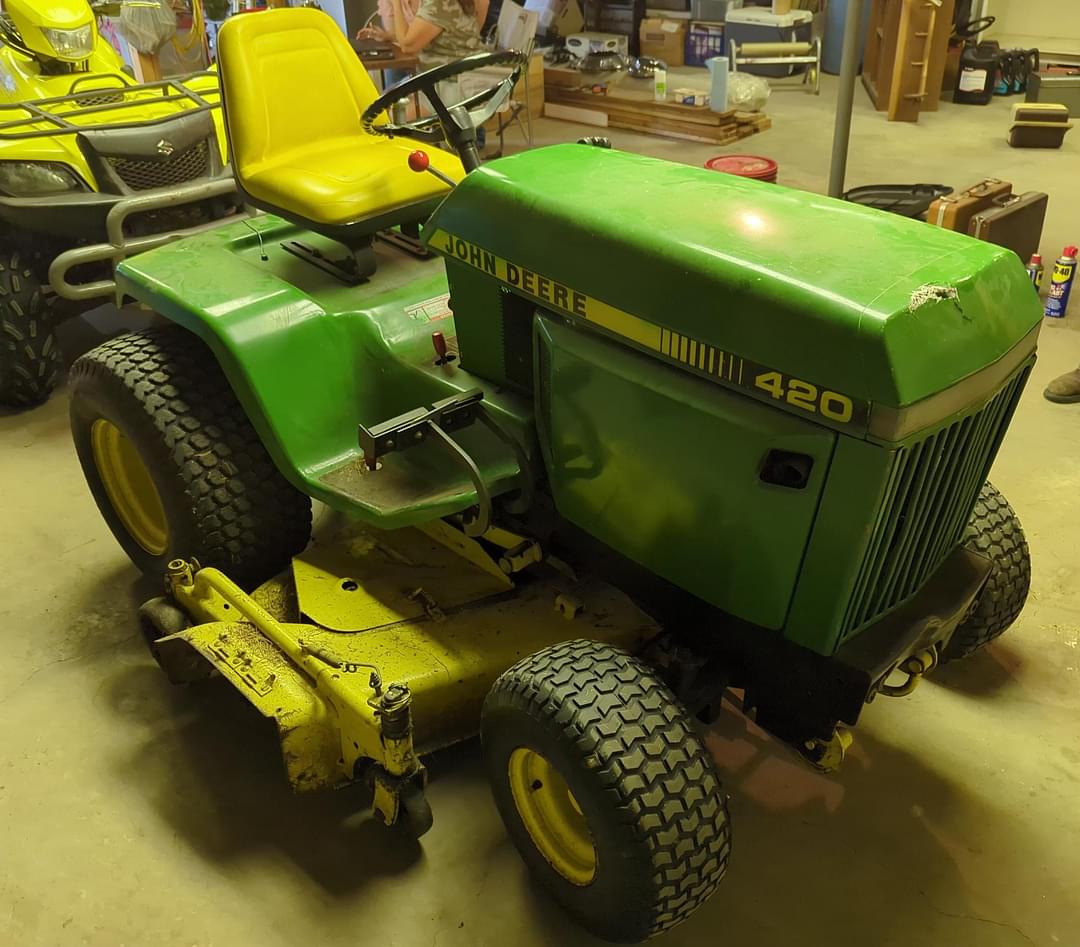 Image of John Deere 420 Primary image