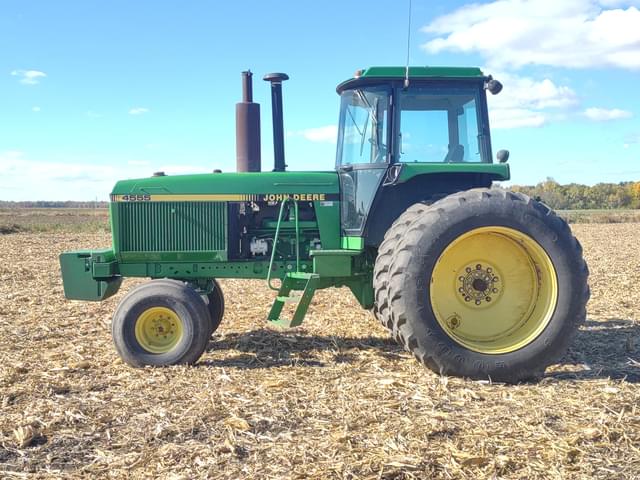 Image of John Deere 4555 equipment image 2