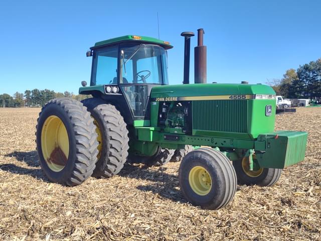 Image of John Deere 4555 equipment image 1
