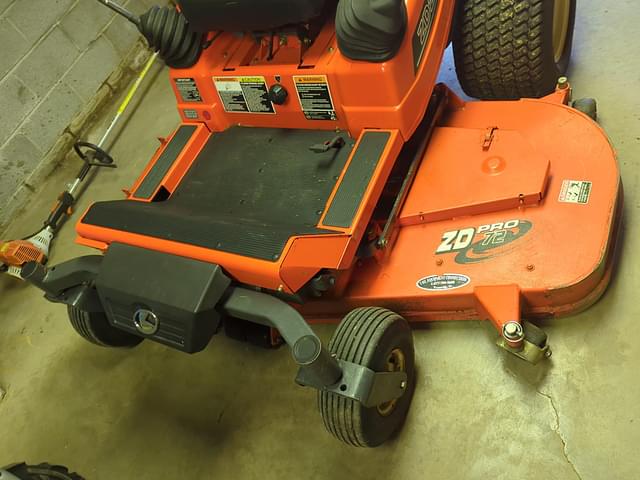 Image of Kubota ZD28 equipment image 3