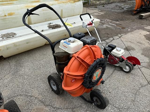 Image of Billy Goat F1302H equipment image 3