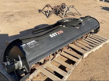 Main image Bison SST210