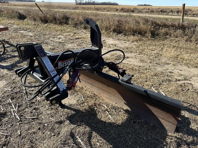 Image of Bison NHVH302XHD equipment image 2