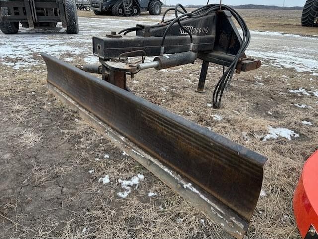 Image of Bison NVHL300XHD equipment image 3