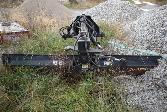 Image of Bison NVHL300XHD equipment image 3