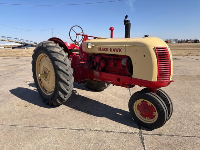 Image of Black Hawk  35 equipment image 1