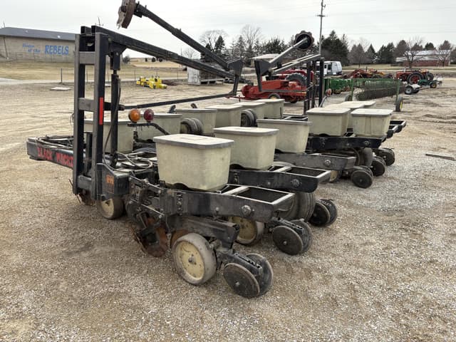 Image of Black Machine 12F30 equipment image 2