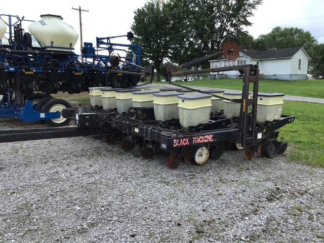 Image of Black Machine Undetermined equipment image 3