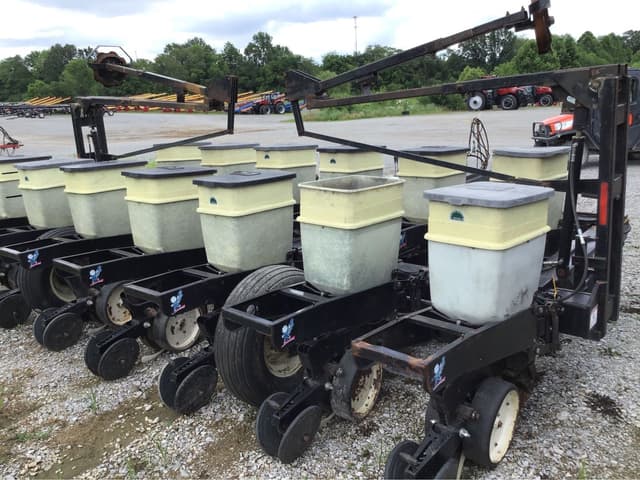 Image of Black Machine Undetermined equipment image 2