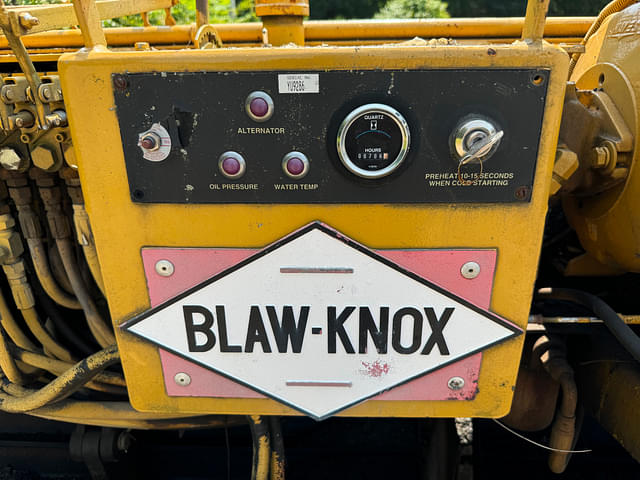 Image of Blaw Knox M-450 equipment image 4