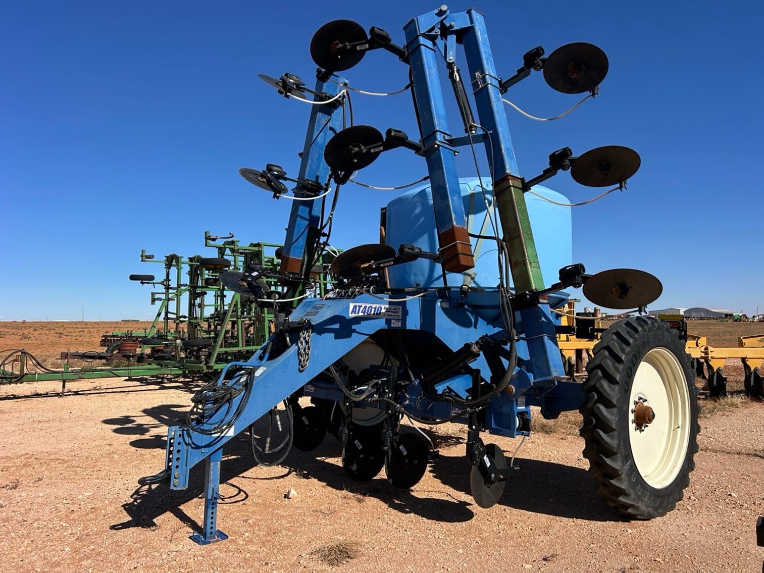 Blu-Jet AT4010 Equipment Image0