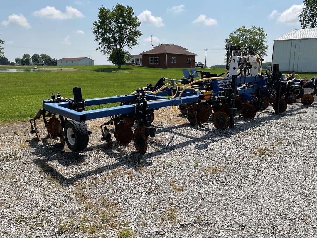 Image of Blu-Jet LandRunner Primary image