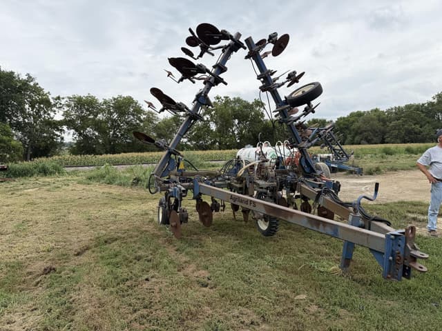 Image of Blu-Jet Little Husky equipment image 1