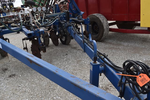 Image of Blu-Jet Little Husky equipment image 4