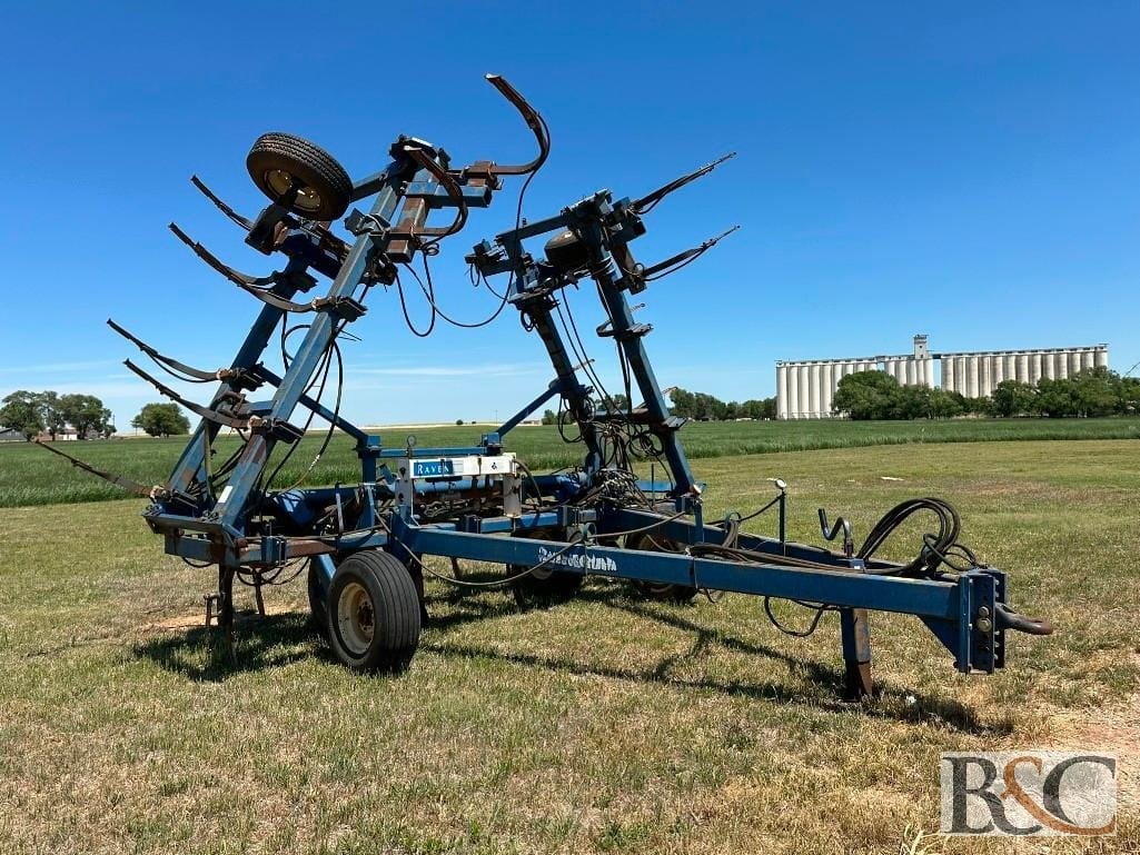 Blu-Jet Raven Equipment Image0