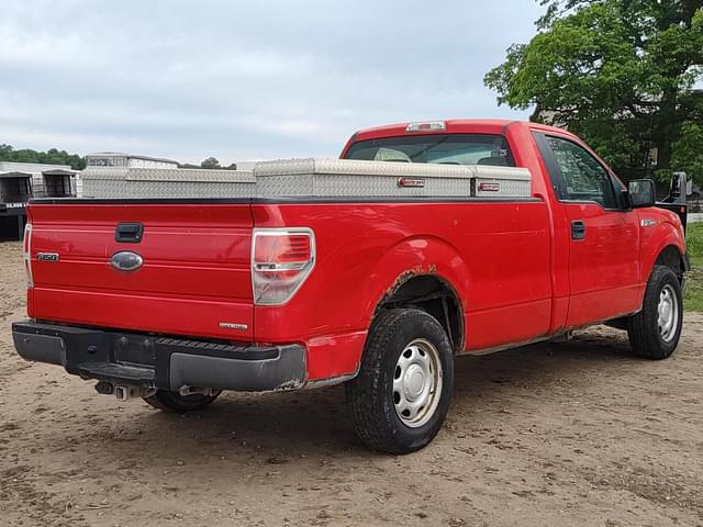 Image of Ford F-150 equipment image 2
