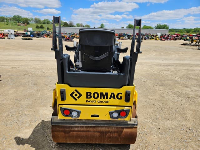 Image of Bomag BW120SL equipment image 3