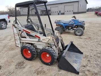 Main image Bobcat M371