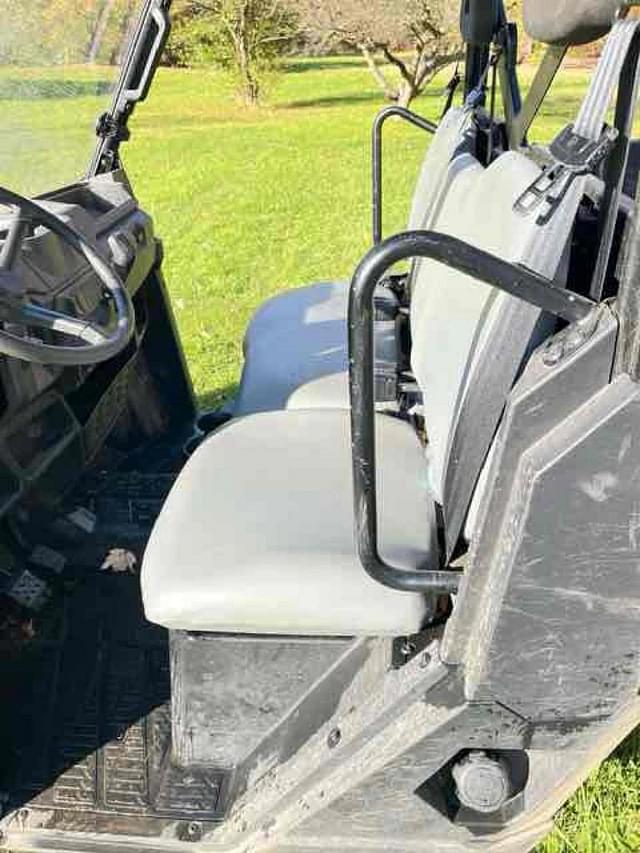 Image of Bobcat UV34 equipment image 2